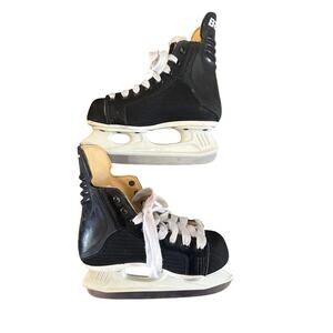 ⭐️ Boys Bauer Hockey Ice Skates. Size 11